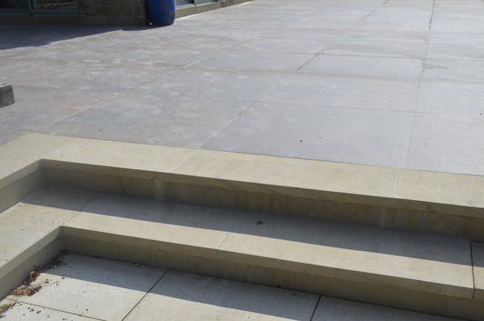 Sandstone Steps and Risers, Bullnose steps, Bullnose Sandstone Steps, Half Bullnose Sandstone Steps, Hammer Edge Sandstone Steps